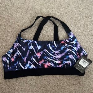 Women’s sports bra with tags still on